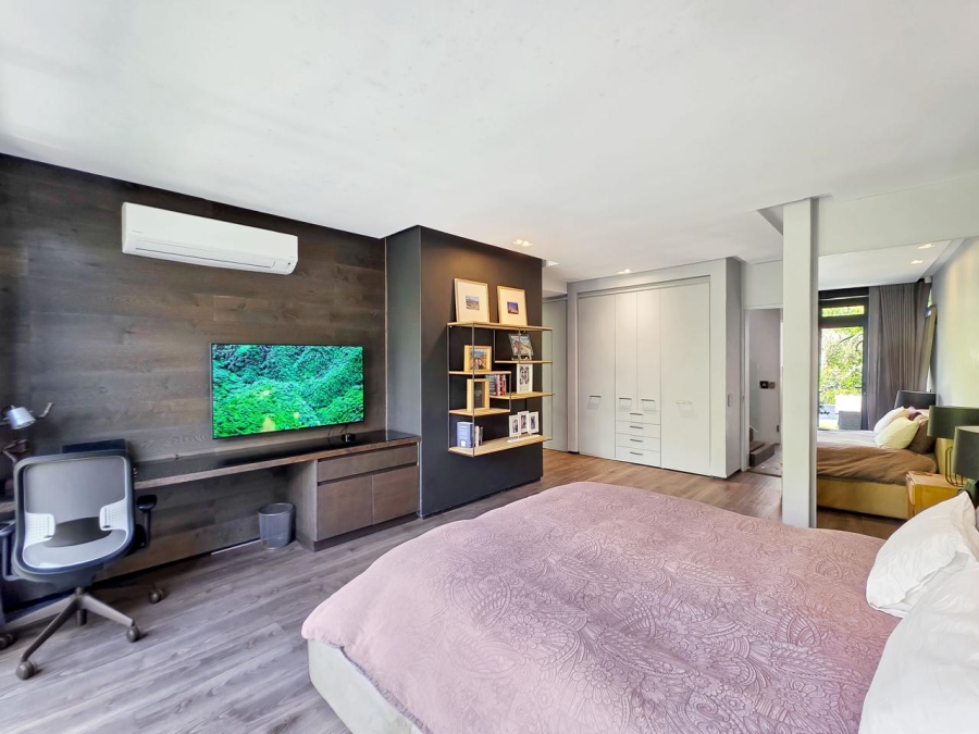 4 Bedroom Property for Sale in Higgovale Western Cape